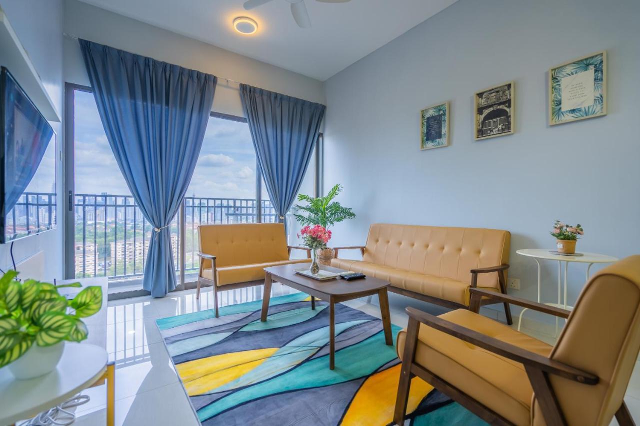 Peaceful 3-Bedroom With Pool 5 Pax - Wangsa Maju Kuala Lumpur Luaran gambar